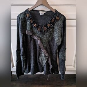Gorgeous embellished sweater by Farinelli small/medium
